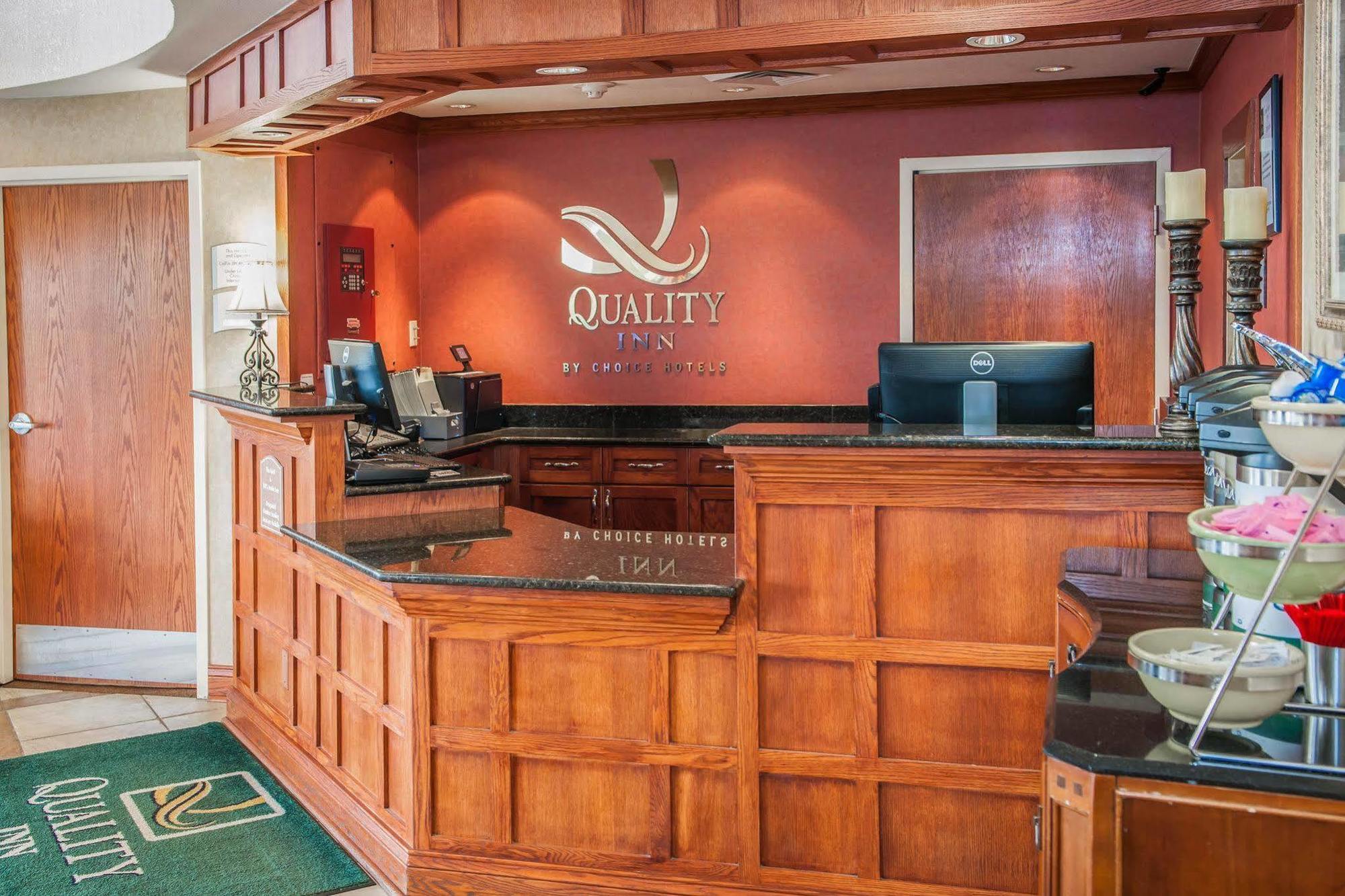 Quality Inn Castleton Exterior foto